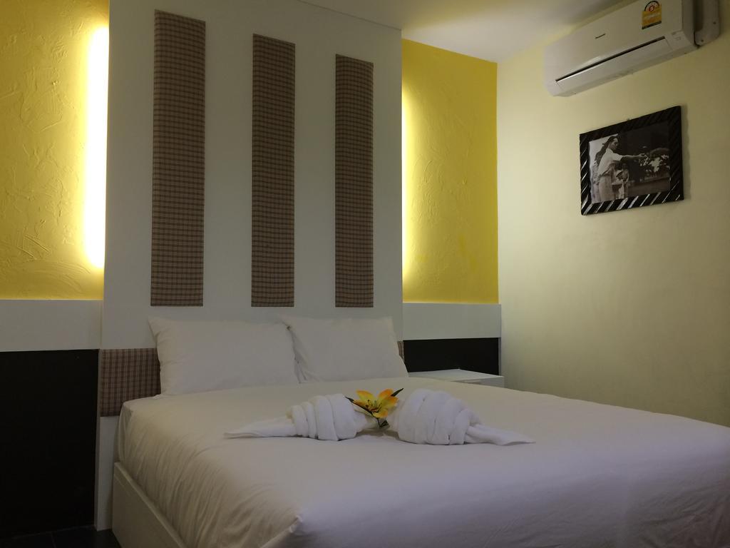 Bantatuk Resort & Restaurant Ban Tha Khun Exterior photo