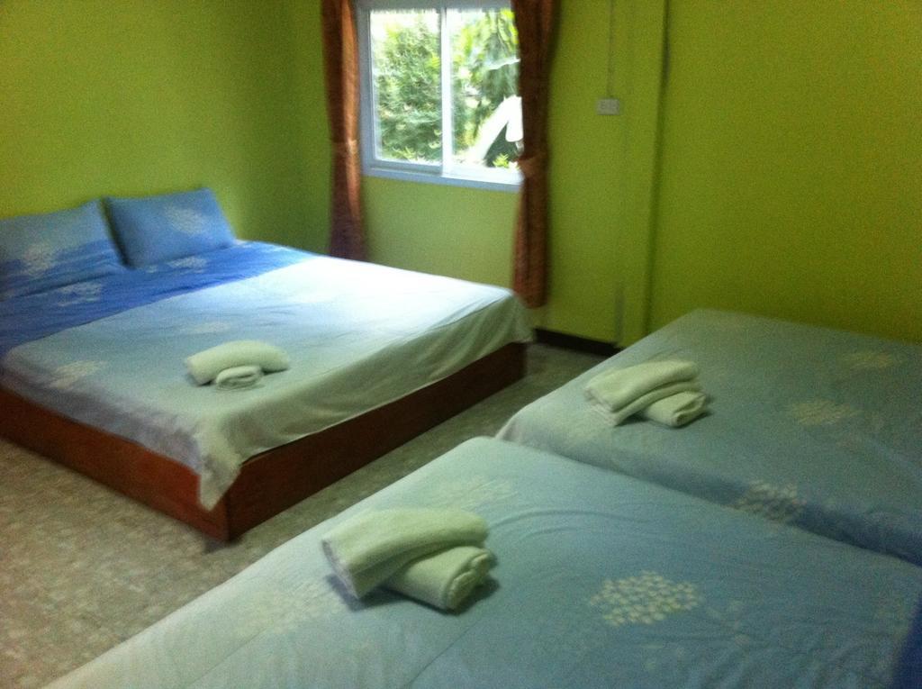Bantatuk Resort & Restaurant Ban Tha Khun Exterior photo