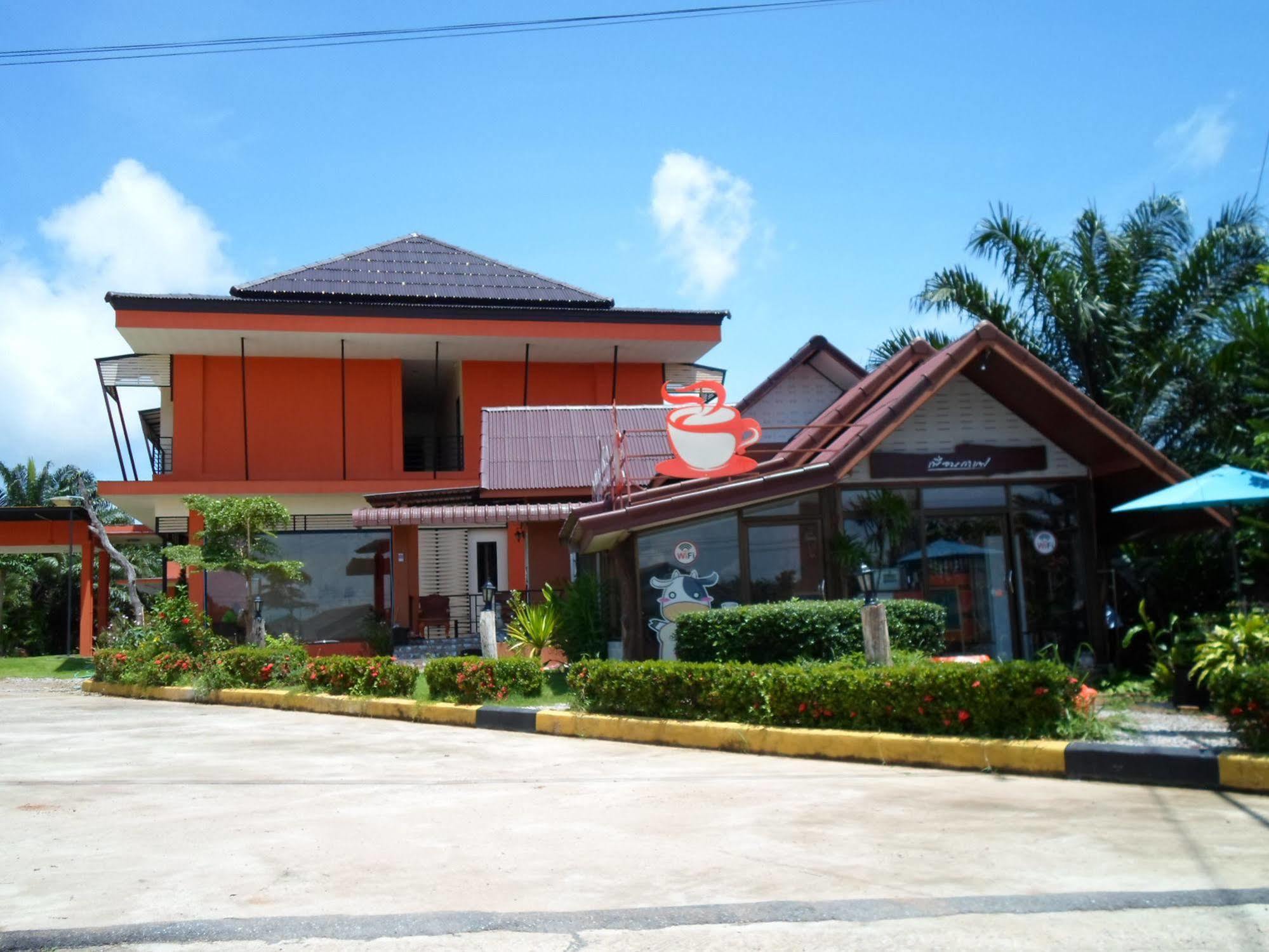 Bantatuk Resort & Restaurant Ban Tha Khun Exterior photo