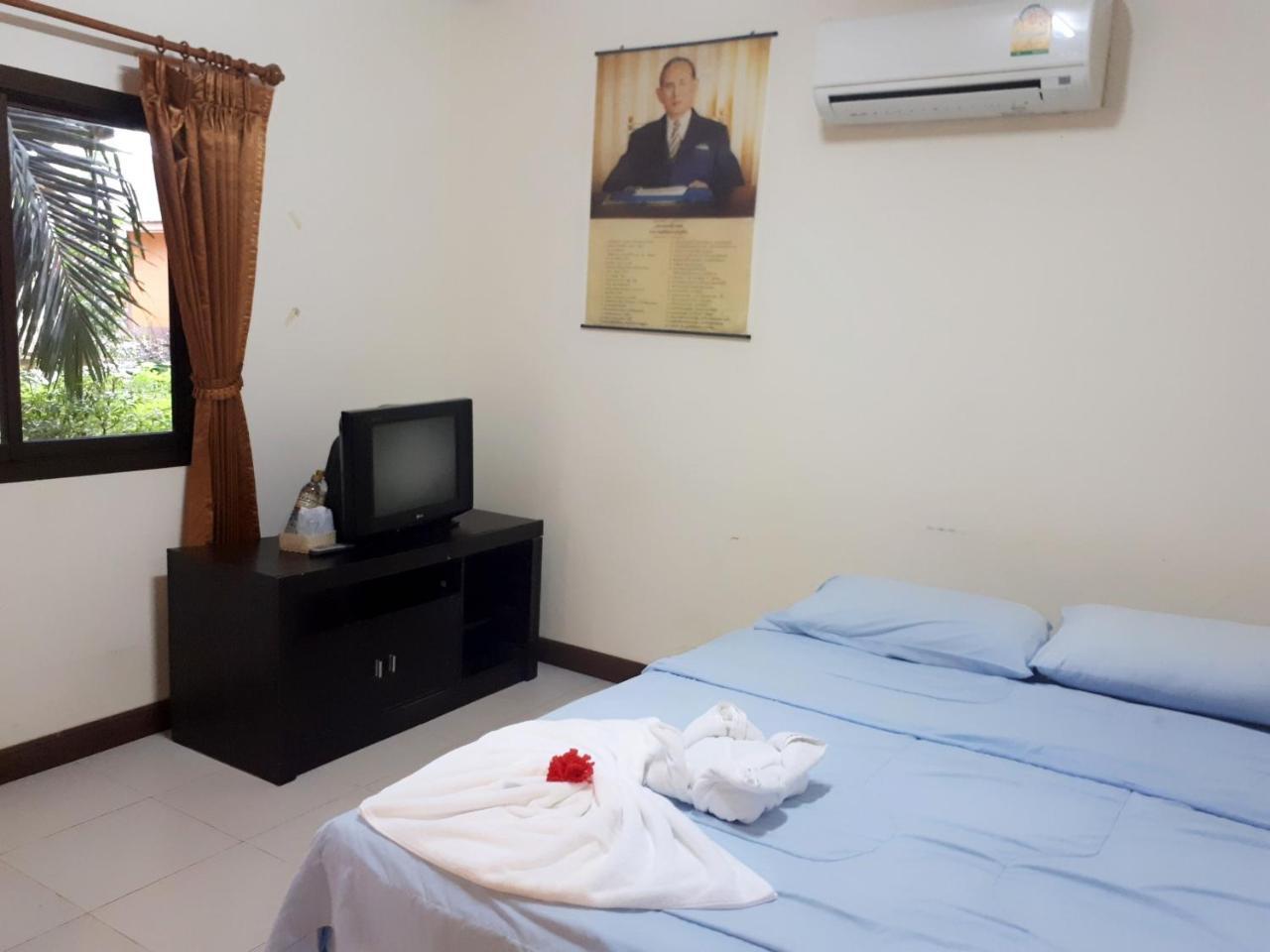 Bantatuk Resort & Restaurant Ban Tha Khun Exterior photo